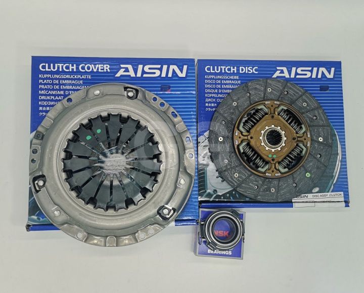 Complete clutch kit with disc, pressure plate and bearing